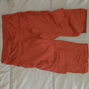 Women's cargo leggings